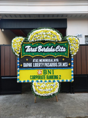 Papan Bunga Duka di Kebon Melati