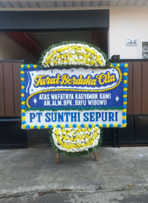 Papan Bunga Duka di Kebon Melati