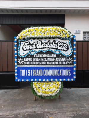 Papan Bunga Duka di Kebon Melati